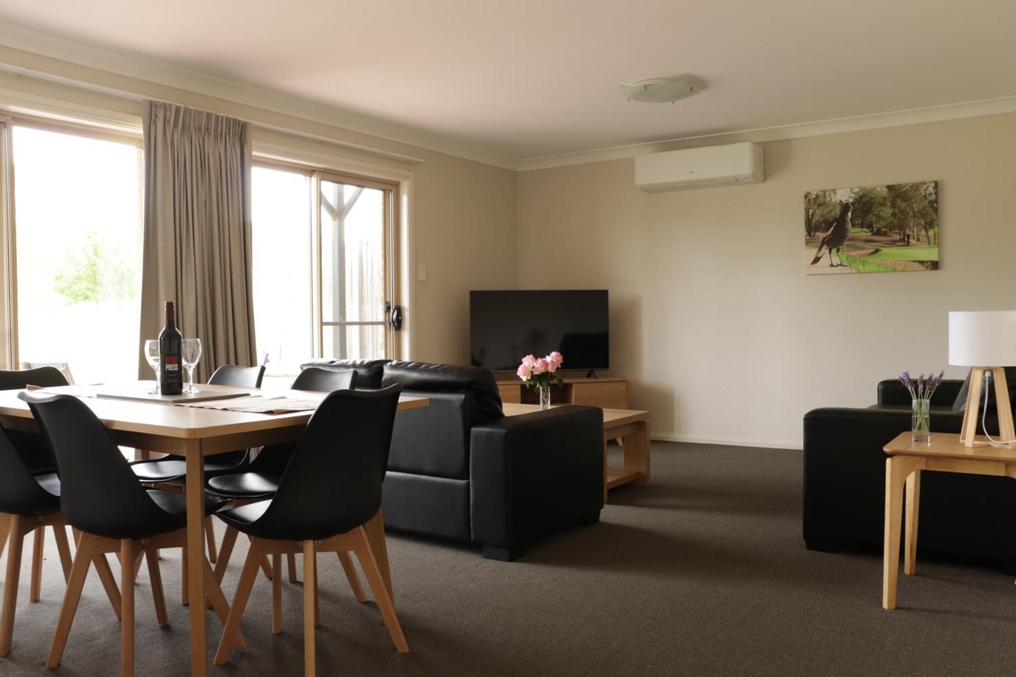Cootamundra Heritage Motel & Apartments Екстериор снимка